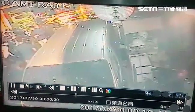 不是屁孩！莽夫不滿前妻擋帶兒怒放炮
