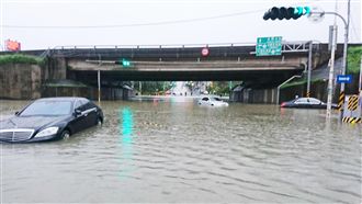 逆轉改停班課　他酸台南市府問題在這