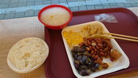 蘆洲,清粥小菜,用餐,青菜,稀飯（圖／翻攝自臉書爆廢公社）