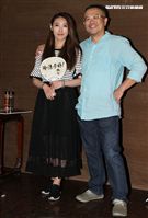 豬哥亮大兒子謝順福、女兒謝金晶宣布「豬哥亮ㄟ永恆歌廳秀｣的細節。（記者邱榮吉/攝影）