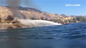 加拿大,卑詩省,快艇,起火,滅火,水花,火災,草地