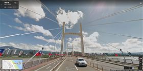 三重重陽橋傳出男子疑因債務壓力因而跳水尋短。（圖／擷取自GOOGLE地圖）