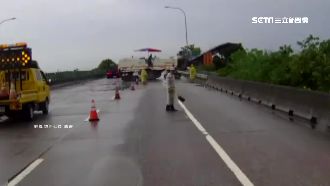 國道工程車迴轉無警示　駕駛急踩煞車