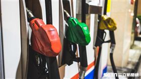 加油站,中油,降價,漲價,石油,無鉛,95,92,98,柴油,中東,浮動油價 (林敬旻攝)