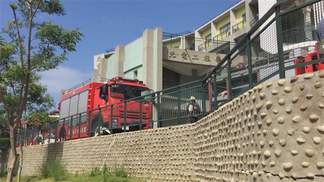疑延長線短路　聯大實驗室冒煙虛驚