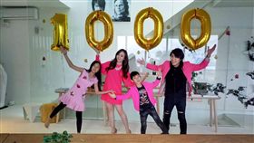 王仁甫、季芹大玩角色扮演慶祝這件事 圖/星恆娛樂提供