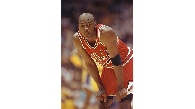小皇帝比Kobe強？　喬丹：不覺得