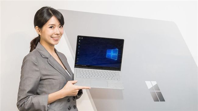 全新Surface　父親節在台上市