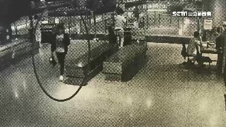 潛入民進黨竊十萬　警：嫌還躲在台北