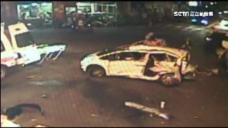 護理師肇逃闖燈　殘忍撞死人畫面曝光