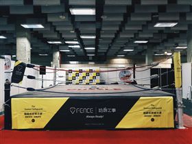 摔角,PUZZLE,周杰倫,成人展,東尼大木,摔角場,愛愛,性行為　圖／翻攝自帕舒路運動整合臉書　https://goo.gl/XMurmK