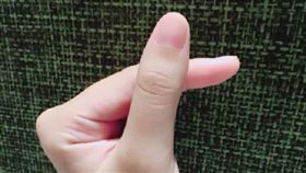 手指愛心／PTT