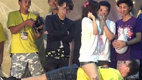 鄧佳華,FBI帥哥,AV女優,成人展,小島南,濱崎真緒　圖／翻攝自鄧佳華臉書