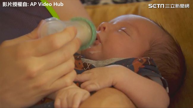 變性男懷孕　同志夫妻迎新生兒