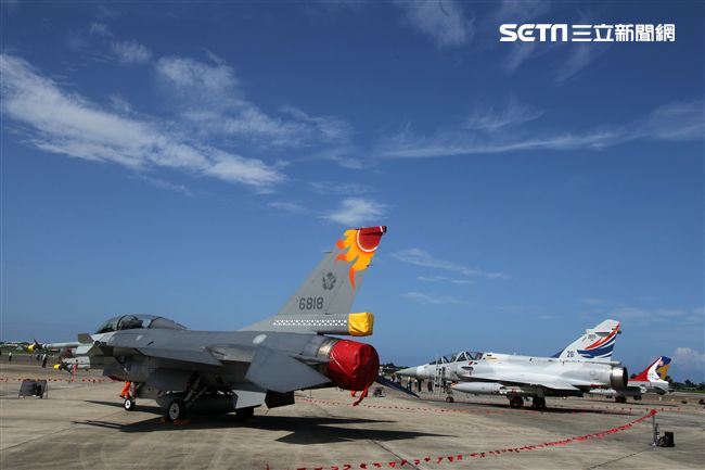 空軍慶祝八一四勝利八十周年空軍官校營區開放。（記者邱榮吉/攝影）