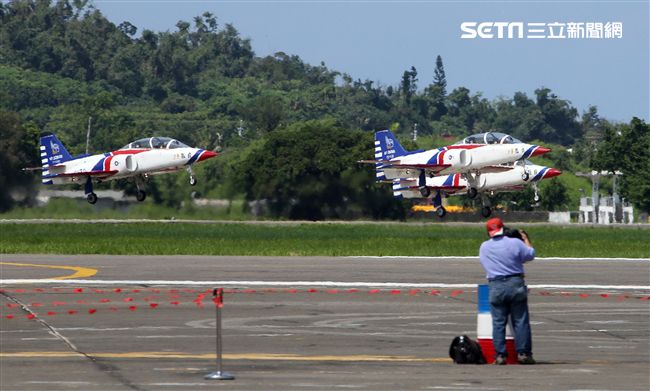 空軍慶祝八一四勝利八十周年空軍官校營區開放。（記者邱榮吉/攝影）
