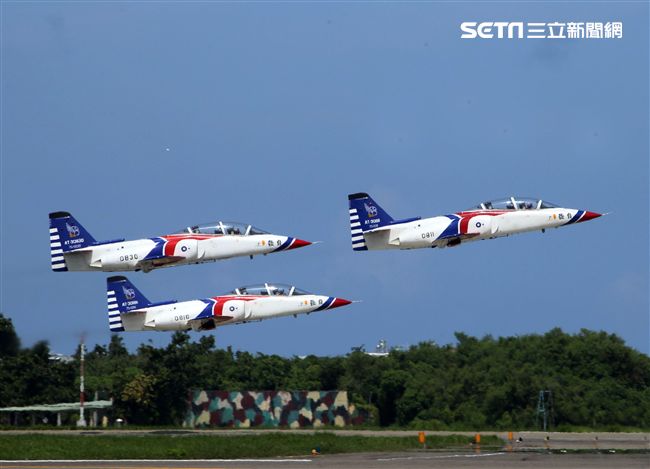 空軍慶祝八一四勝利八十周年空軍官校營區開放。（記者邱榮吉/攝影）