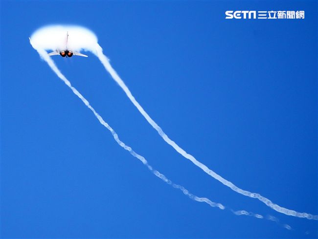 空軍慶祝八一四勝利八十周年空軍官校營區開放。（記者邱榮吉/攝影）