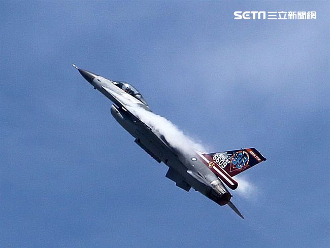 空軍慶祝八一四勝利八十周年空軍官校營區開放。（記者邱榮吉/攝影）