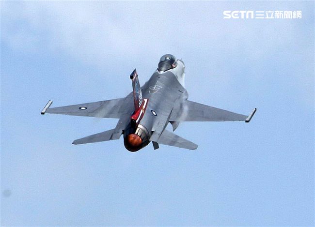 空軍慶祝八一四勝利八十周年空軍官校營區開放。（記者邱榮吉/攝影）