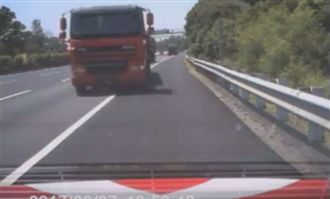撞死國道警　駕駛辯閃車遭戳破謊言