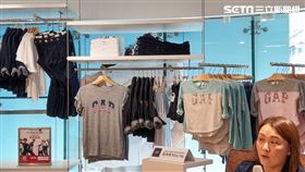 手機女孩超會買！Gap網路旗艦店開進奇摩超級商城