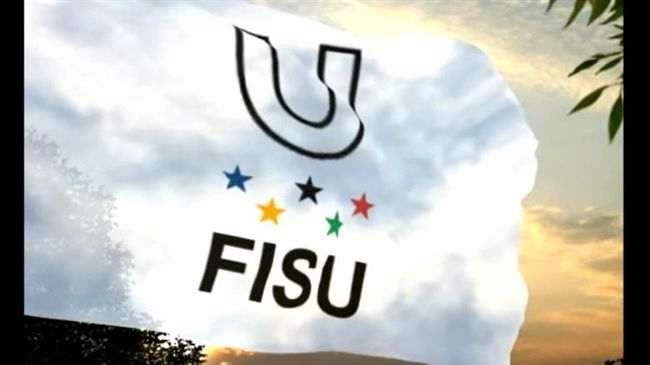 世大運頒獎台　播放的是FISU會歌