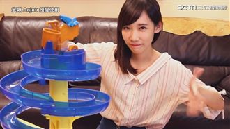 網紅教你吃涼麵　網友：越吃越孤單