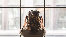 耳機,耳罩式,聽歌,聽音樂（圖／StockSnap）