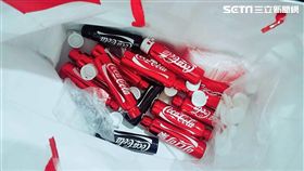 呂男長期在旅館舉辦轟趴，並販售含有MDMA的飲料，警方獲報後循線追查，進而得知呂男在偏僻民宅製毒，專案小組率隊前往查緝，當場起獲毒品一批及分裝瓶等證物（翻攝畫面）