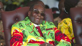 東非國家辛巴威93歲總統穆加比。（圖／美聯社／達志影像）