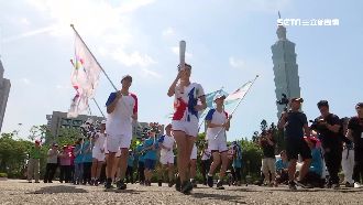 世大運聖火抵台北　路徑連成LOVE