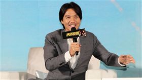 「俠盜聯盟」導演馮德倫、演員劉德華、楊祐寧，出席記者會聊拍這部電影的酸甜苦辣。（記者邱榮吉/攝影）