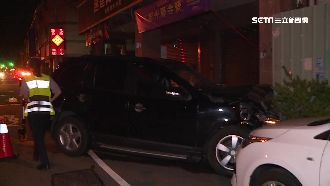 休旅車疑速度過快擦撞　8汽機車遭殃