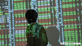 台股、股市、股票、股價、股息、股利、金融股　圖／記者林敬旻攝
