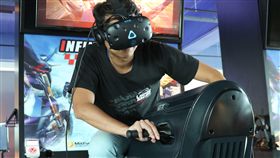 全台最大VR體驗館，麗寶VR玩到飽，推出全新「無限騎士VR」，最低1.6折起。