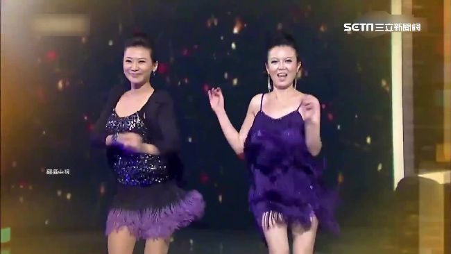 豬哥亮追思會！苗可麗燒聲性感演出！