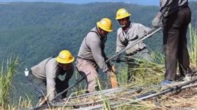 和平電廠,電塔,維修,修復,搶修人員（圖／翻攝自YouTube）