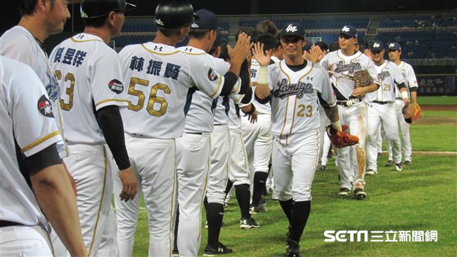 賽格威壓制富邦　桃猿72勝破紀錄