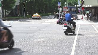 騎到待轉區要打方向燈？交警公布答案