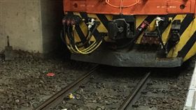 台鐵,列車,莒光號,火車,落軌 圖／翻攝畫面