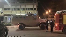 裝甲車 圖／翻攝自推特