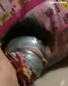 不滿小三劈腿　已婚男攜子爆打小狼狗