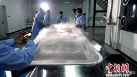 中國大陸,人體全身凍存,手術,復活(微博 http://s.weibo.com/weibo/%E4%BA%BA%E9%AB%94%E5%85%A8%E8%BA%AB%E5%87%8D%E5%AD%98)