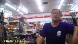 男酒瓶抵脖威脅自殘　警噴辣椒水制伏