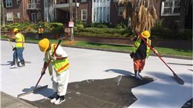 馬路,柏油路,洛杉磯,GuardTop,抗熱,降溫　圖／翻攝自推特