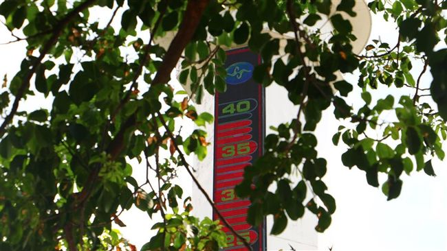 台北飆破38度　連太陽都「噴火」！