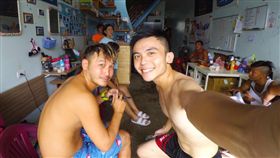 KID,林柏昇,黃豪平 /翻設自臉書