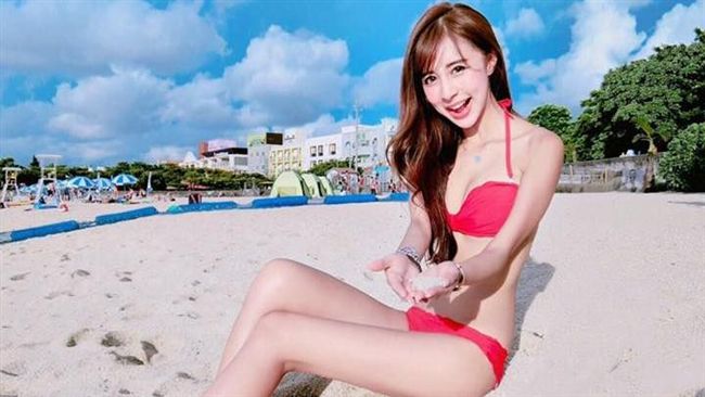 最正空姐！超正長腿讓國外網友暴動