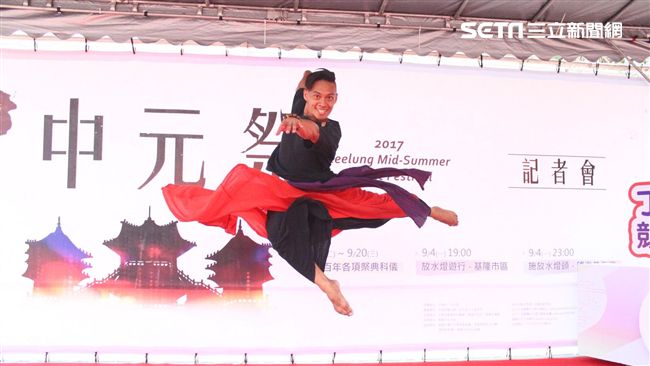 鷄籠中元祭！舞鬥展演、好康接連上場